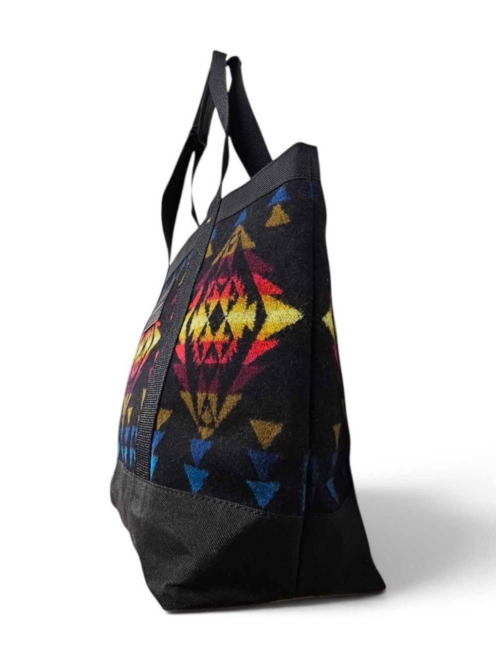 Pendleton Echo Canyon Zippered Tote In Virgin Wool Pattern In Blue And Black - Picture 4 of 8
